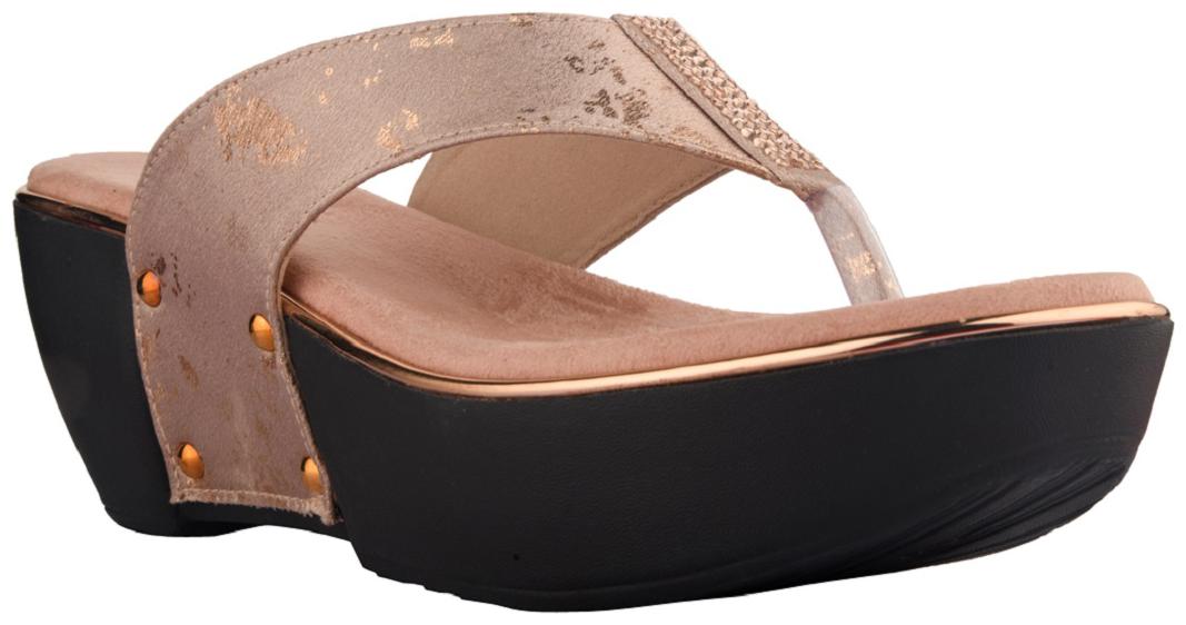 

Nectar Kicks Women Pink Wedges
