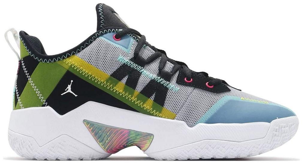 

Nike Men Nike Running Shoes Running Shoes ( Multi-Color )