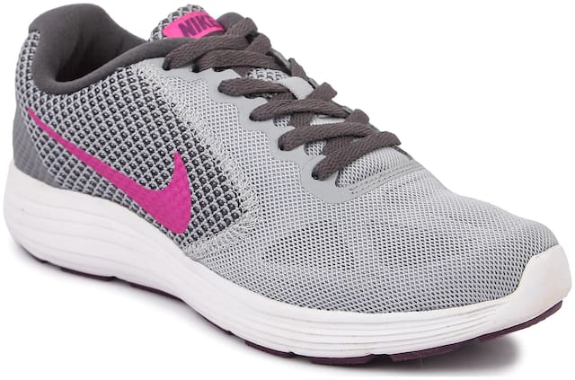 Nike revolution 3 running shoe clearance