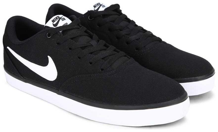 

Nike SB Check Solarsoft Men Black Classic Sneakers - 843896001