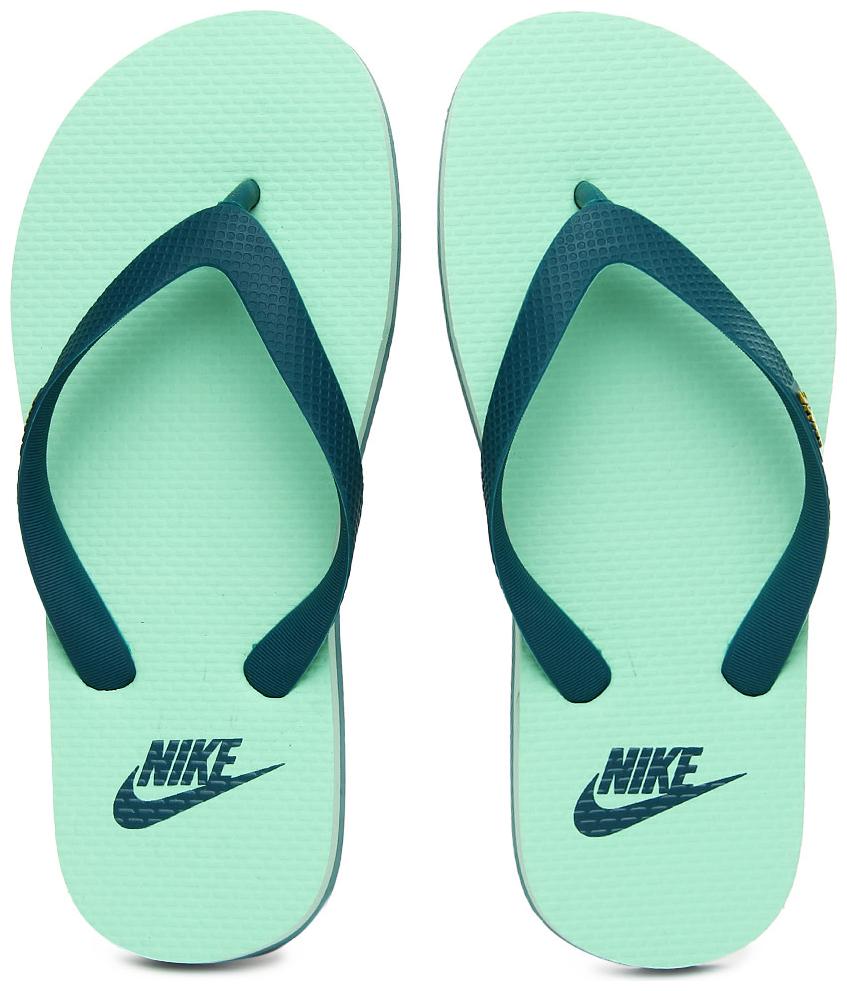 

Nike Women Aquaswift Thong In NSW Flip-Flops