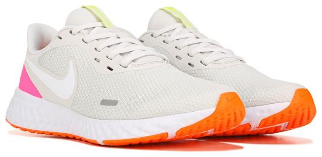 

Nike Women Revolution 5 Running Shoes ( White )