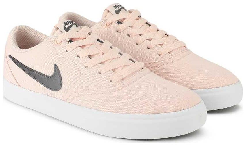 

Nike Women Peach Sneakers