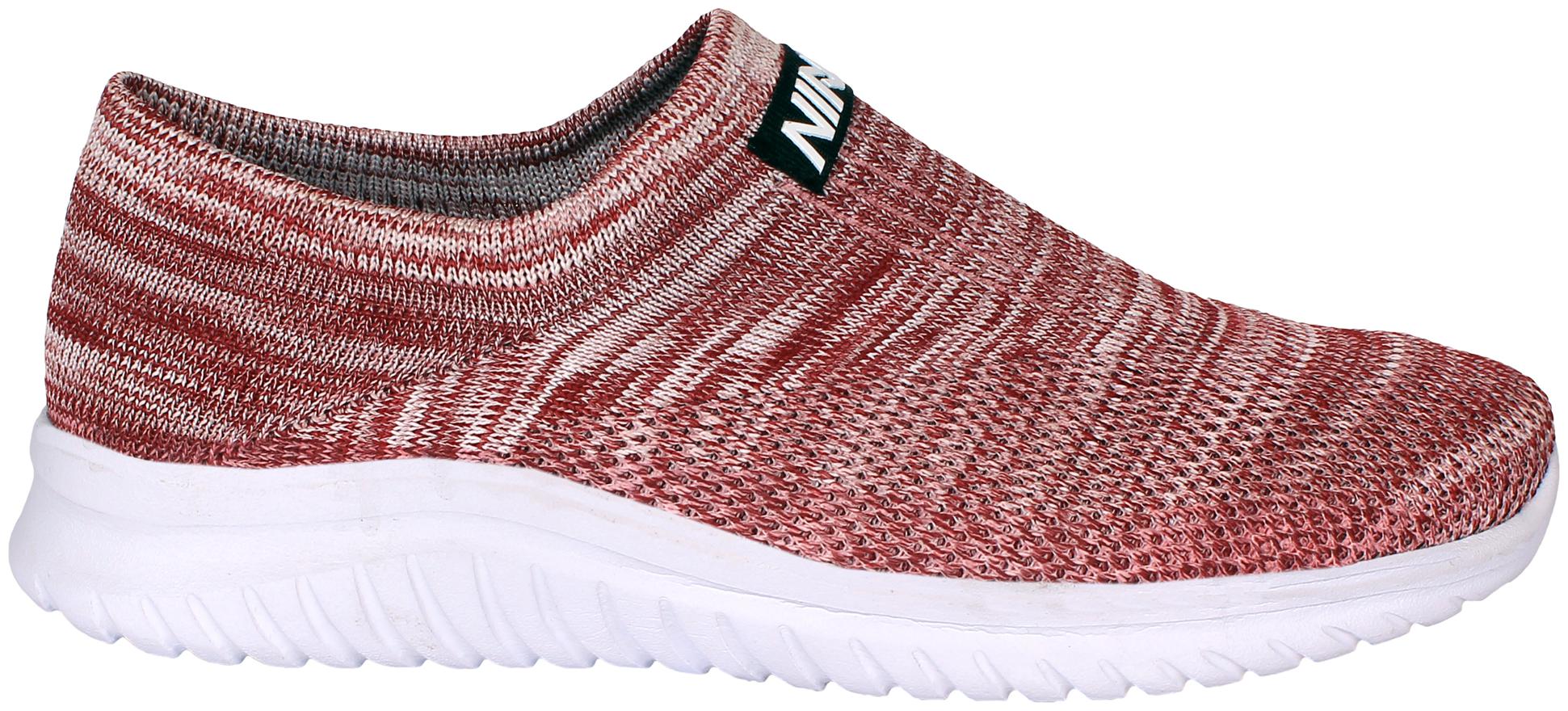 

NINE PLUS Women Nineplus Glow Running Shoes ( Maroon )