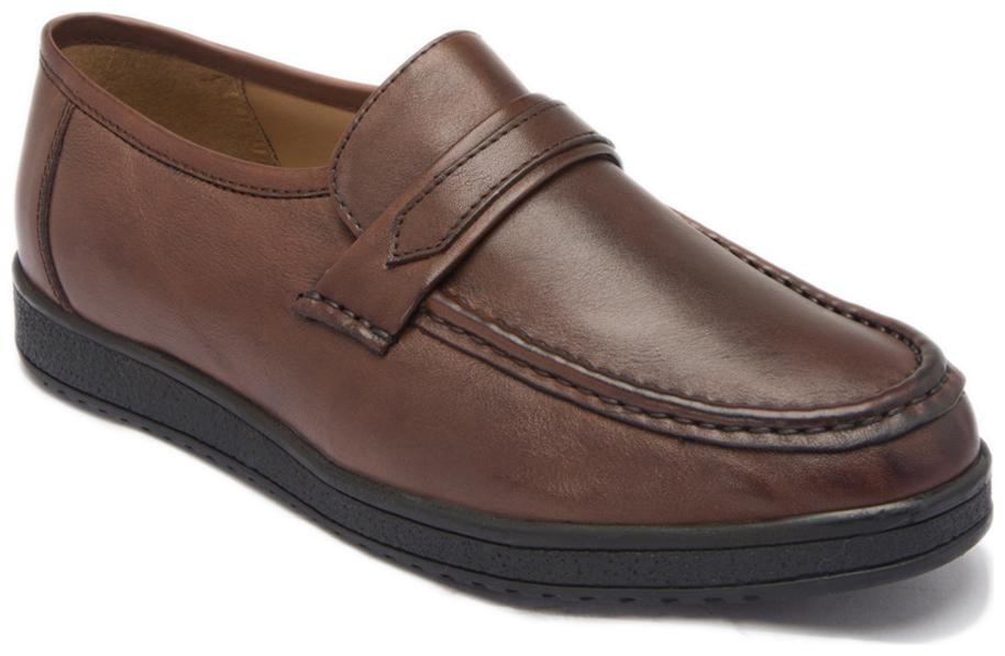 

Noble Curve Leather Mocassin Slip on