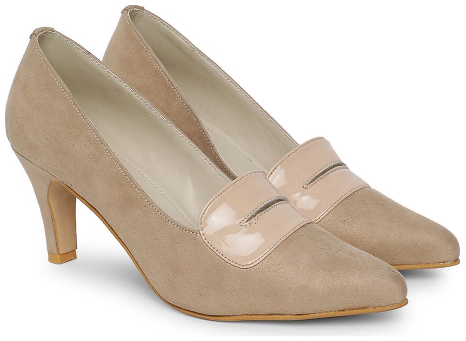 

Nupie Women Beige Pumps