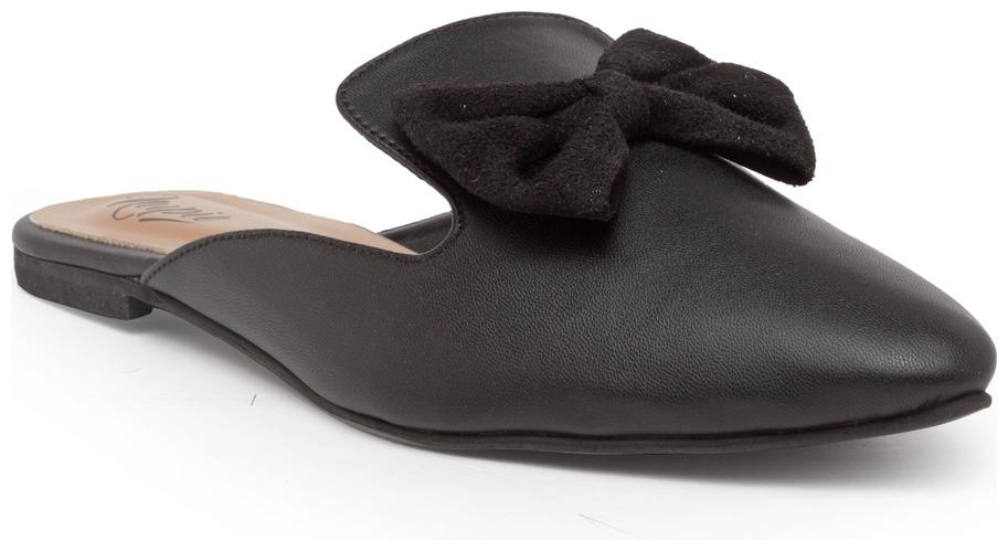 

Nupie Women Flat front close Shoes