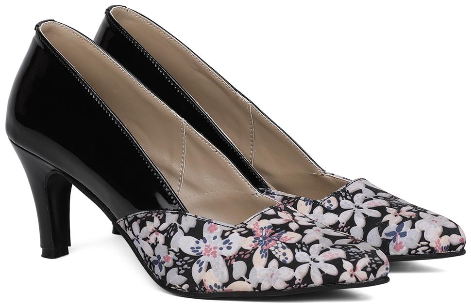 

Nupie Women Black Pumps