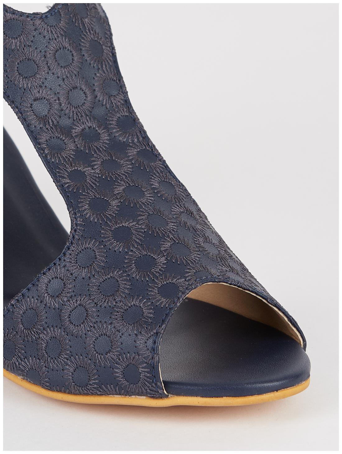 

Nupie Women Blue Wedges