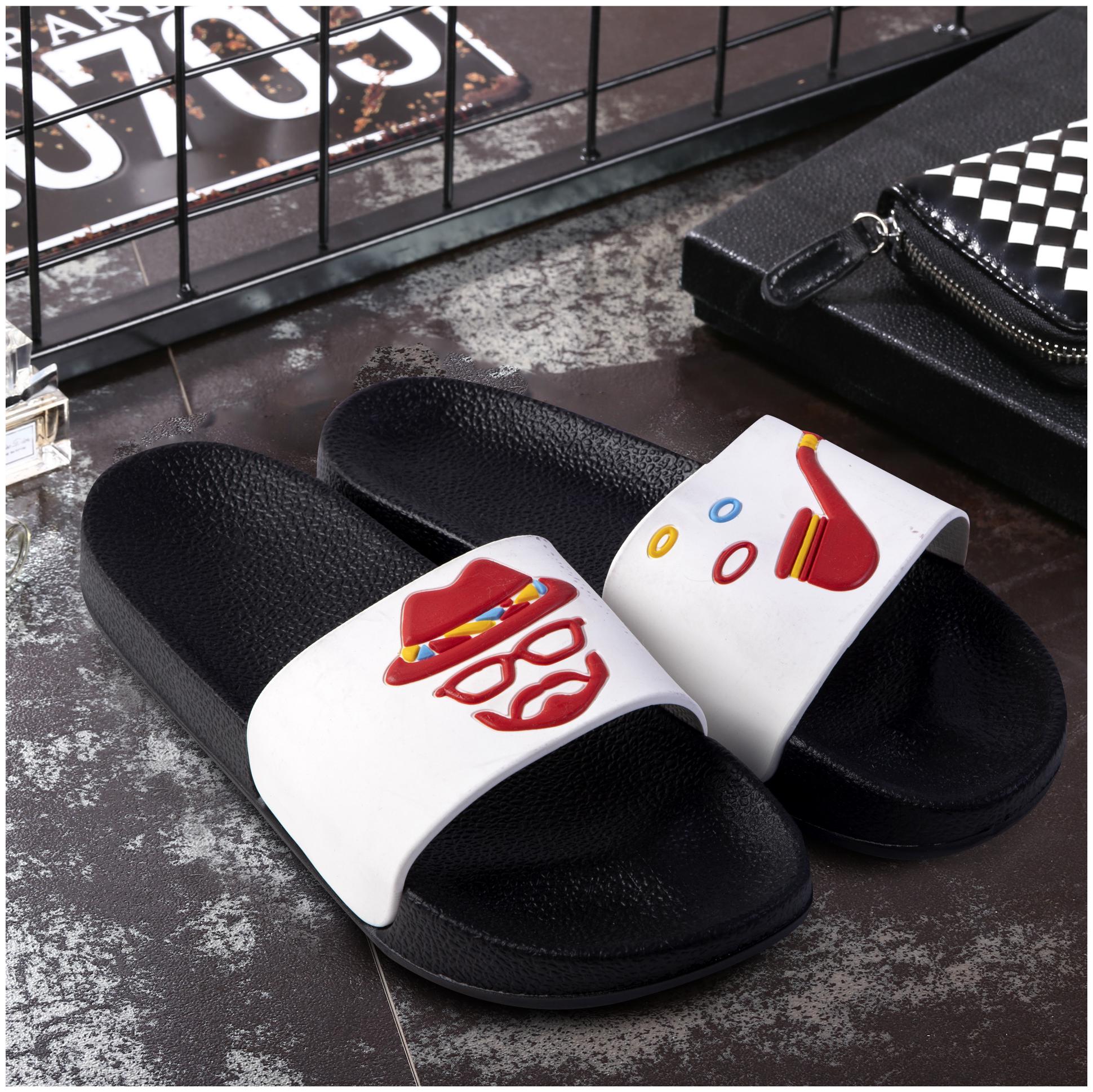 

Pampys Angel Men White Sliders