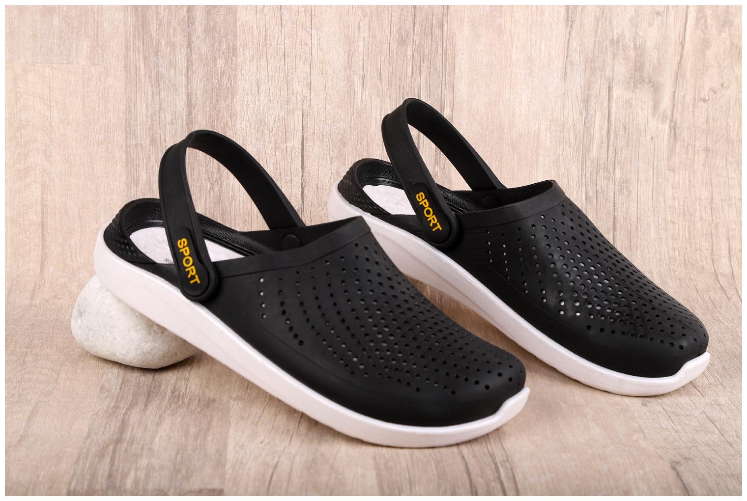 

Pampys Angel Men Black Clogs