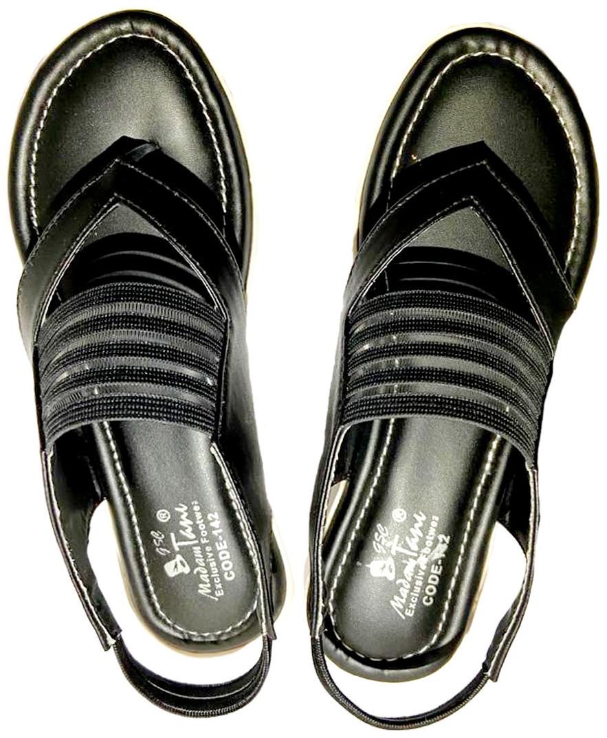 

Pandora 15 Women Black Sandals