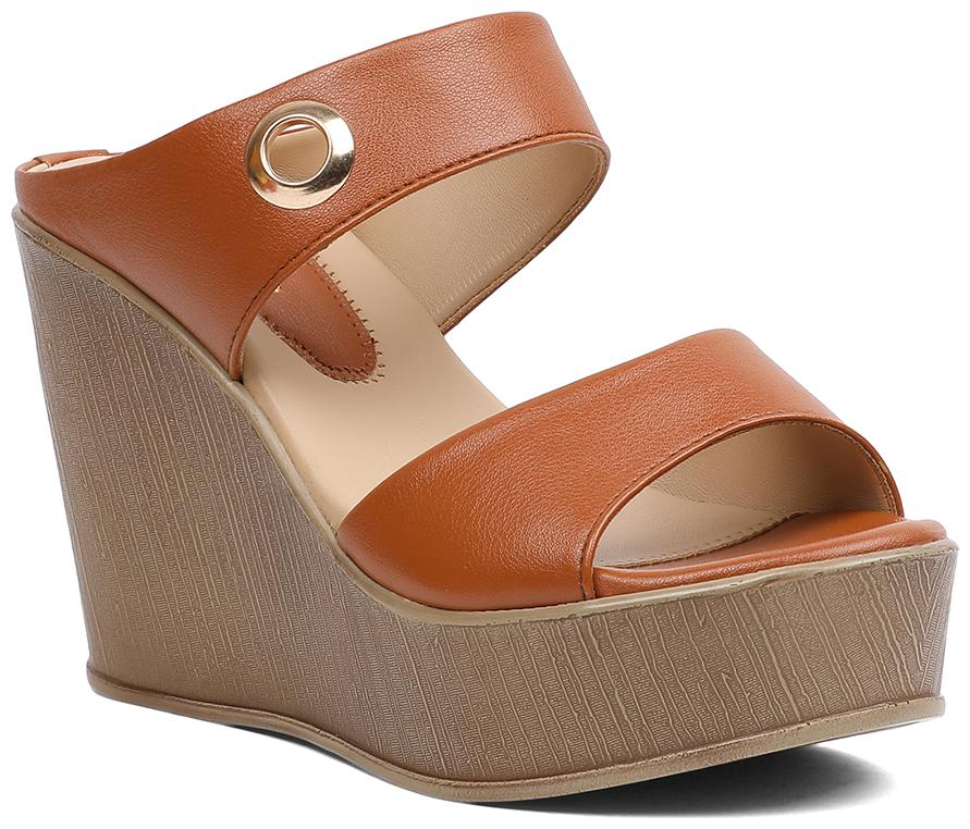 

PELLE ALBERO Women Tan Wedges