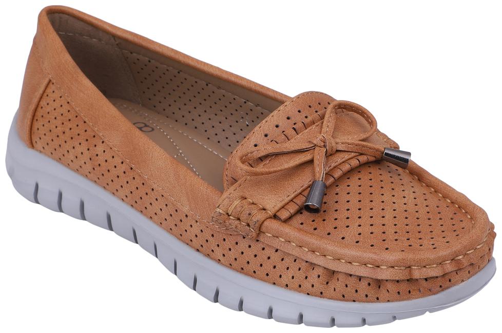 

PELLE ALBERO Women Brown Loafers