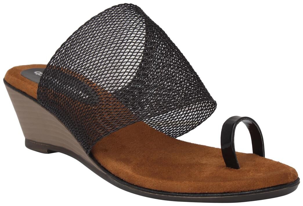 

PELLE ALBERO Women Black Heeled Sandals