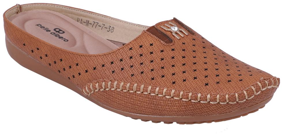 

PELLE ALBERO Women Brown Casual Shoes