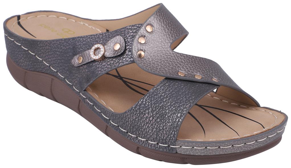 

PELLE ALBERO Women Grey Sandals