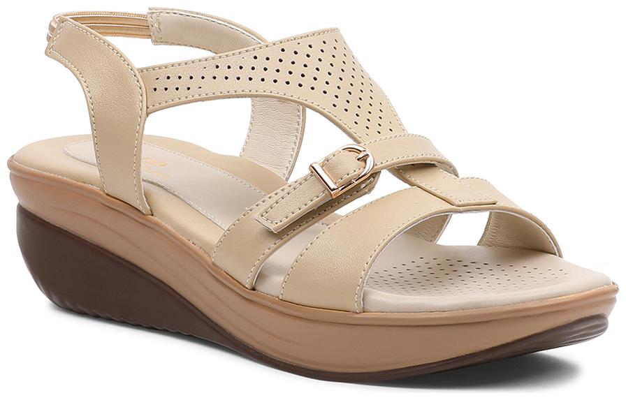 

PELLE ALBERO Women Cream Wedges