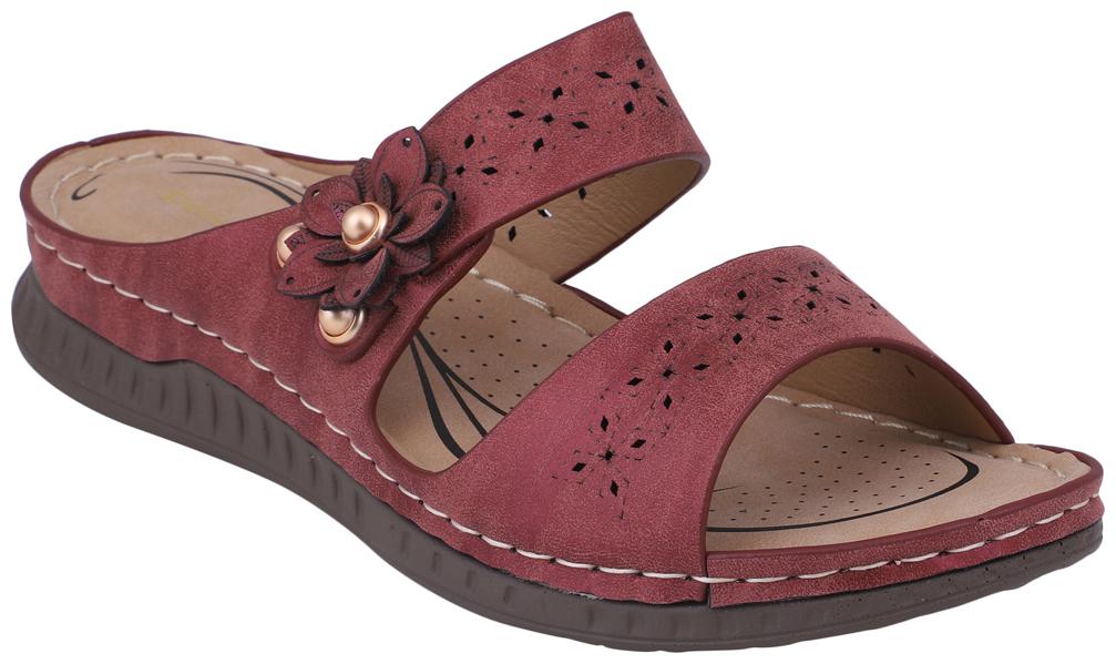 

PELLE ALBERO Women Maroon Sandals