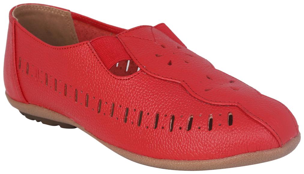 

PELLE ALBERO Women Red Casual Shoes