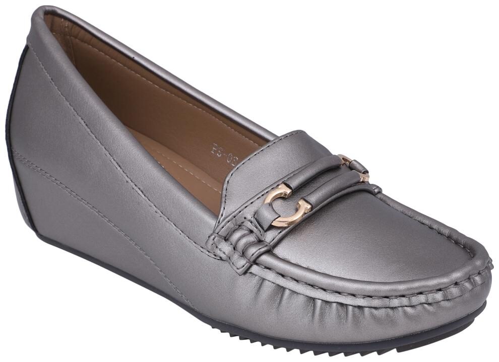 

PELLE ALBERO Women Grey Loafers