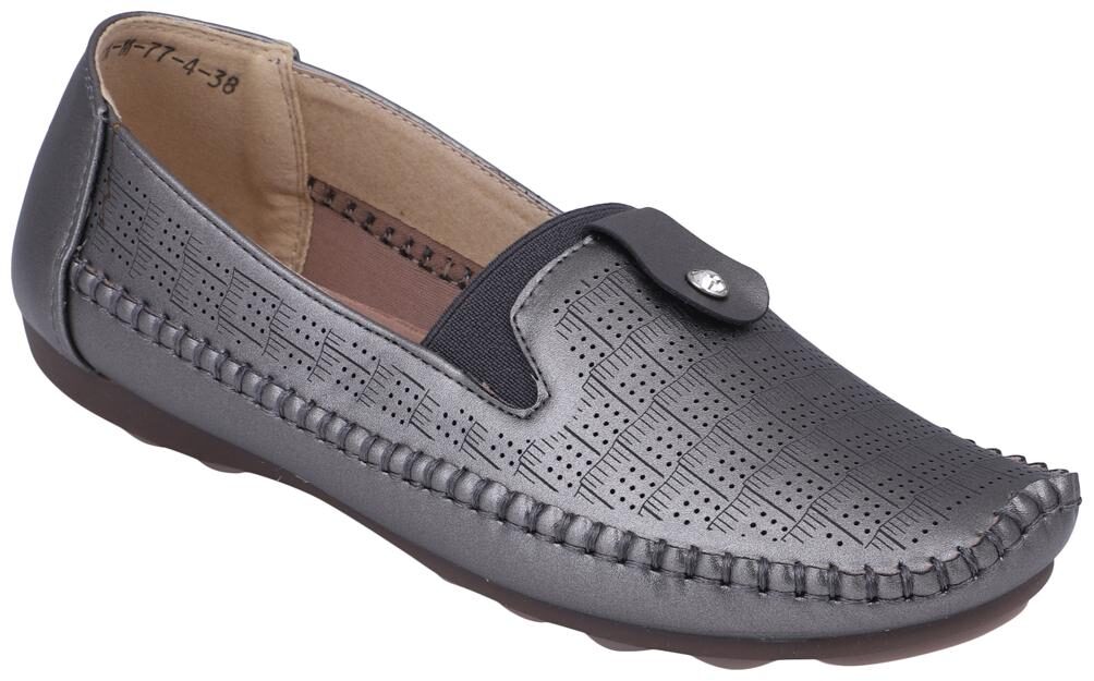 

PELLE ALBERO Women Grey Casual Shoes