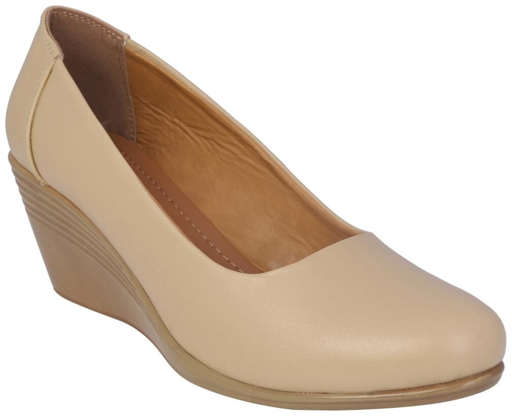 

PELLE ALBERO Women White Heeled Bellies
