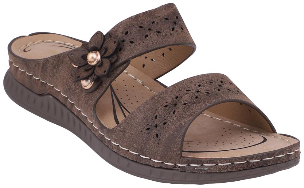 

PELLE ALBERO Women Bronze Sandals