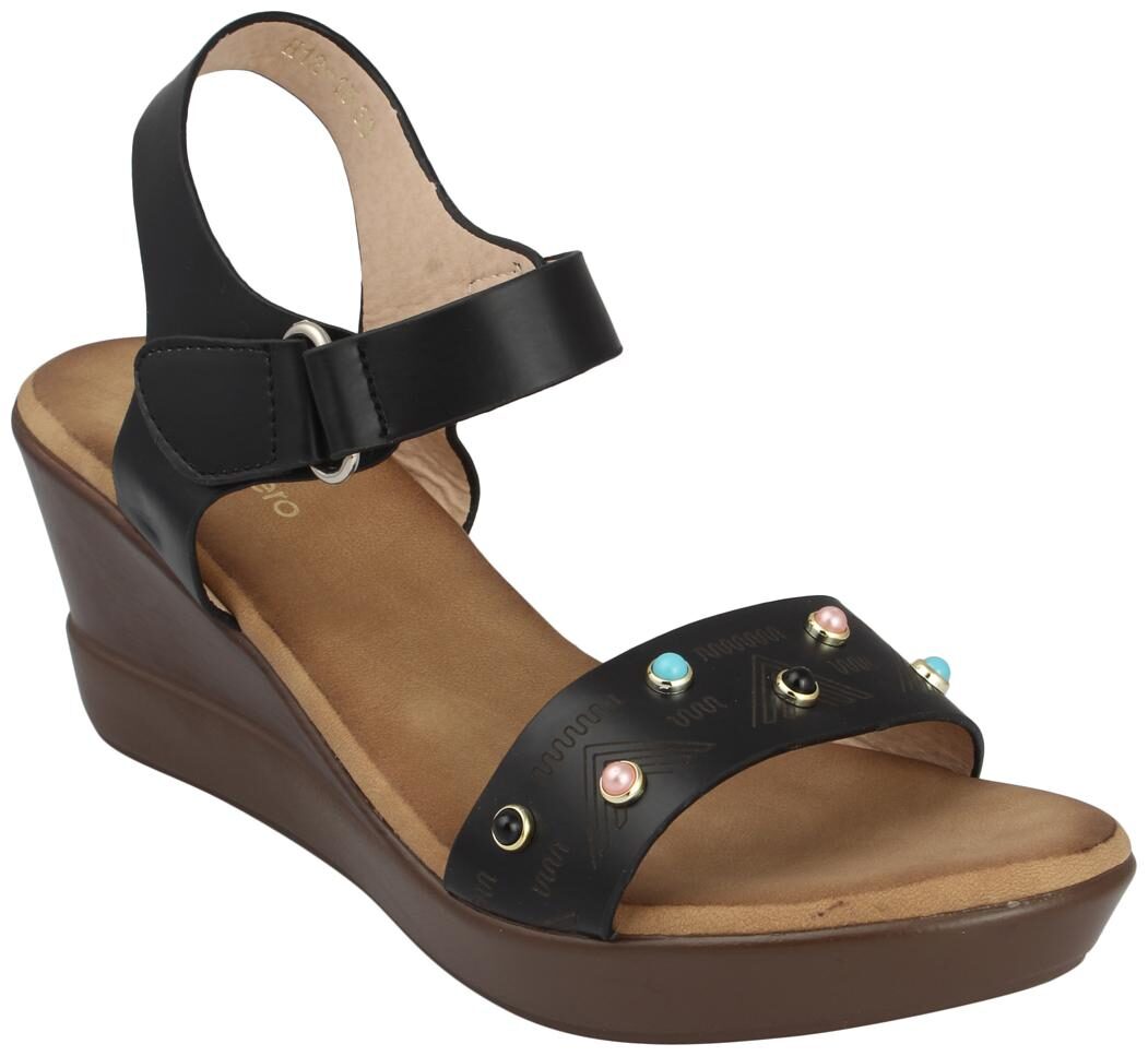 

PELLE ALBERO Women Black Heeled Sandals