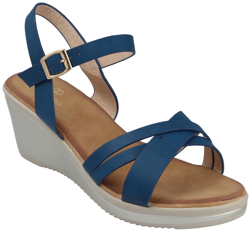 

PELLE ALBERO Women Blue Wedges