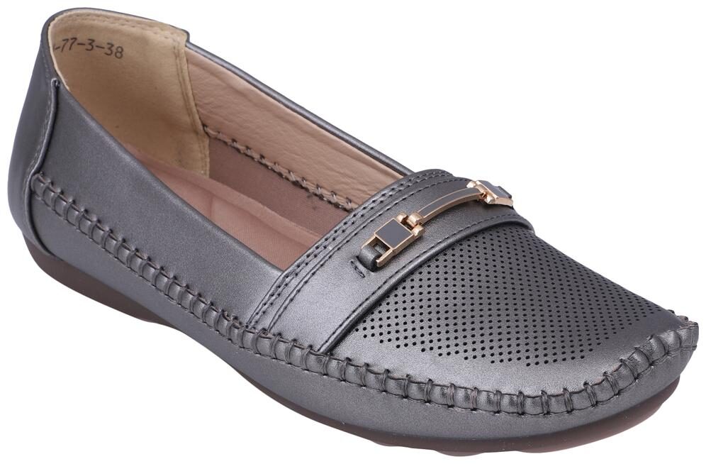 

PELLE ALBERO Women Grey Casual Shoes
