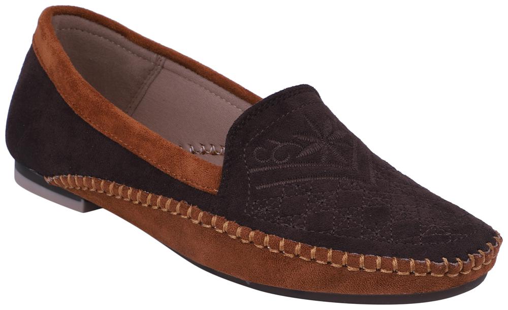 

PELLE ALBERO Women Brown Casual Shoes