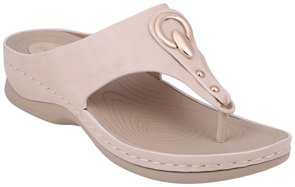 

PELLE ALBERO Women Beige Sandals