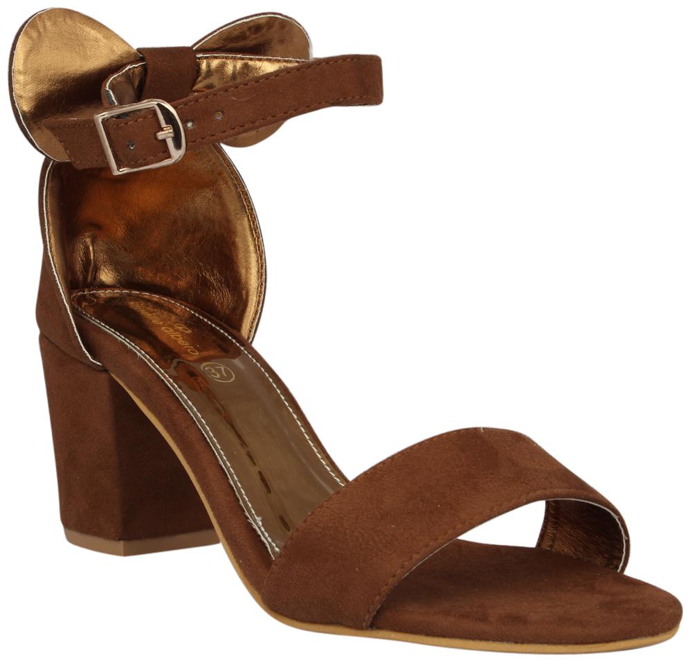 

PELLE ALBERO Women Brown Heeled Sandals