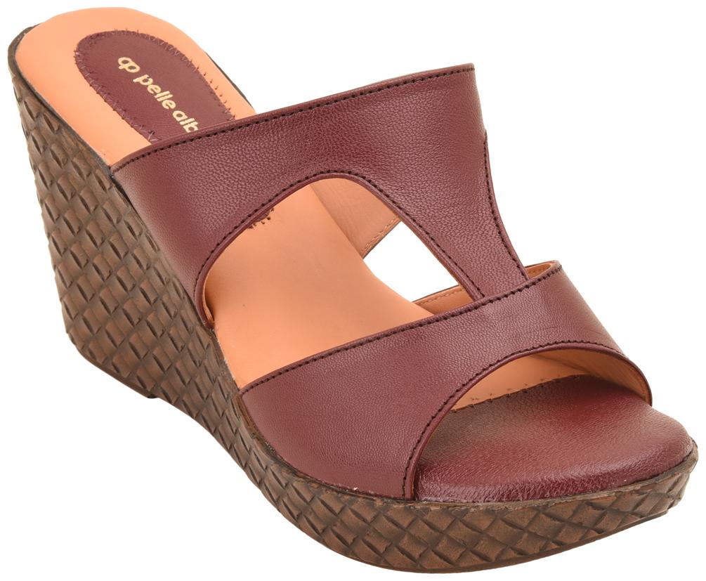 

PELLE ALBERO Women Maroon Wedges