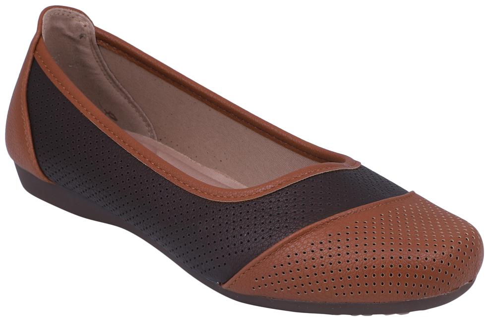 

PELLE ALBERO Women Brown Casual Shoes