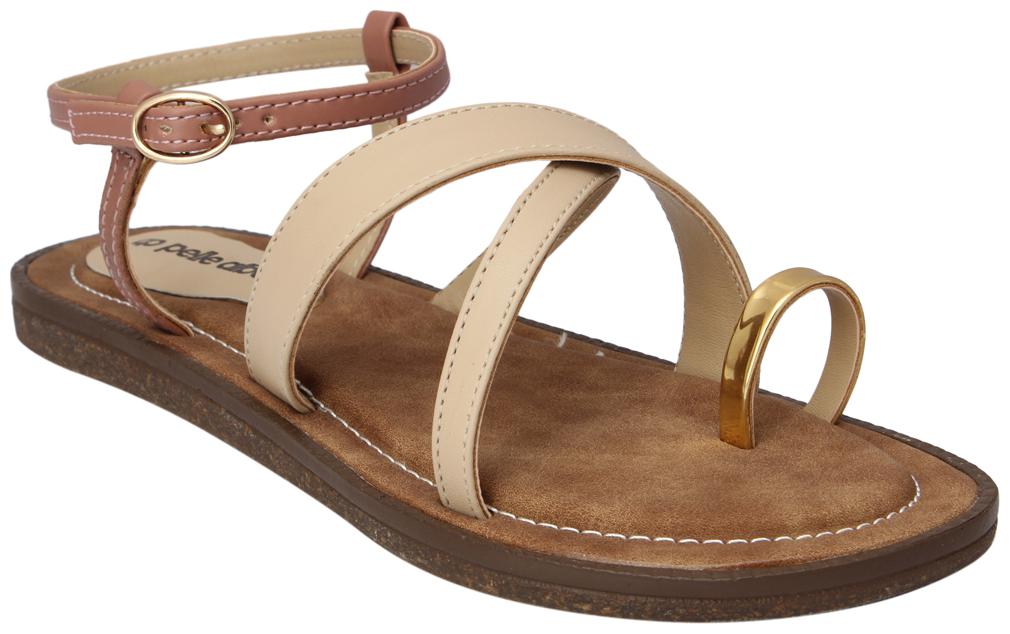 

PELLE ALBERO Women Beige Sandals