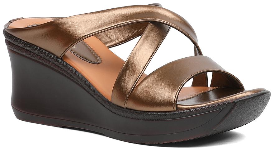 

PELLE ALBERO Women Gold Wedges