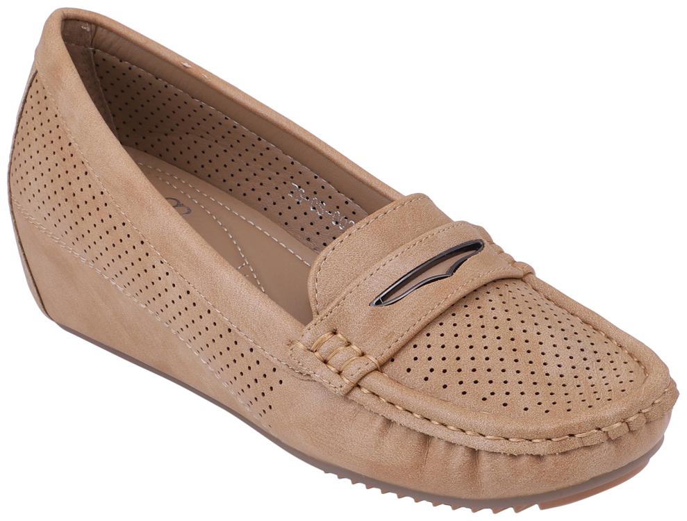 

PELLE ALBERO Women Brown Loafers