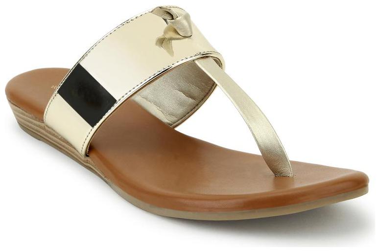 

Pepitoes Women Gold Sandals
