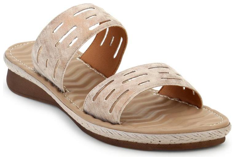 

Pepitoes Women Brown Sandals