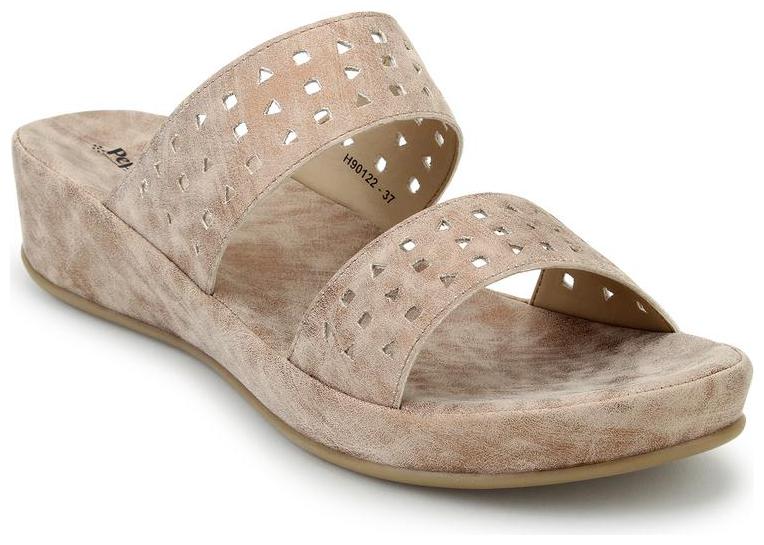 

Pepitoes Women Brown Sandals