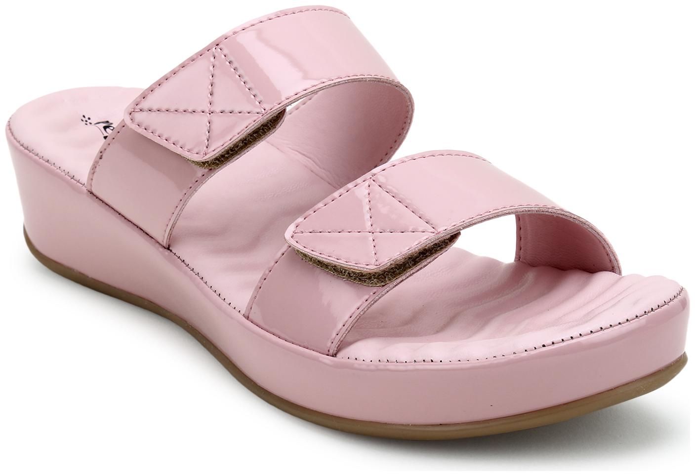 

Pepitoes Women Pink Sandals