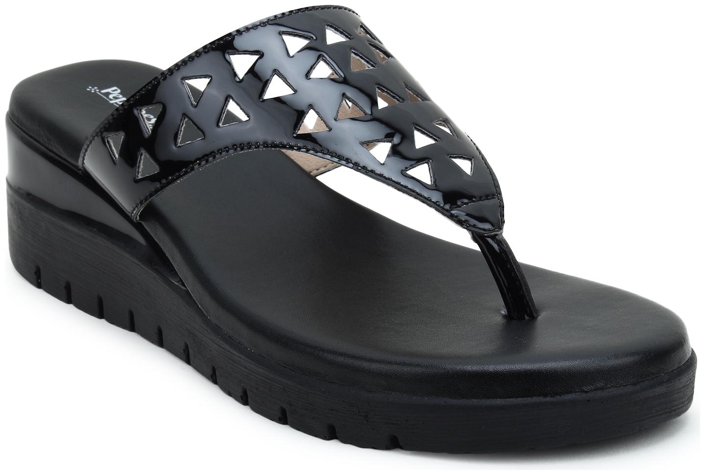 

Pepitoes Women Black Sandals