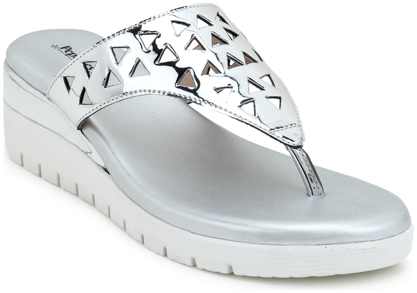 

Pepitoes Women Silver Sandals