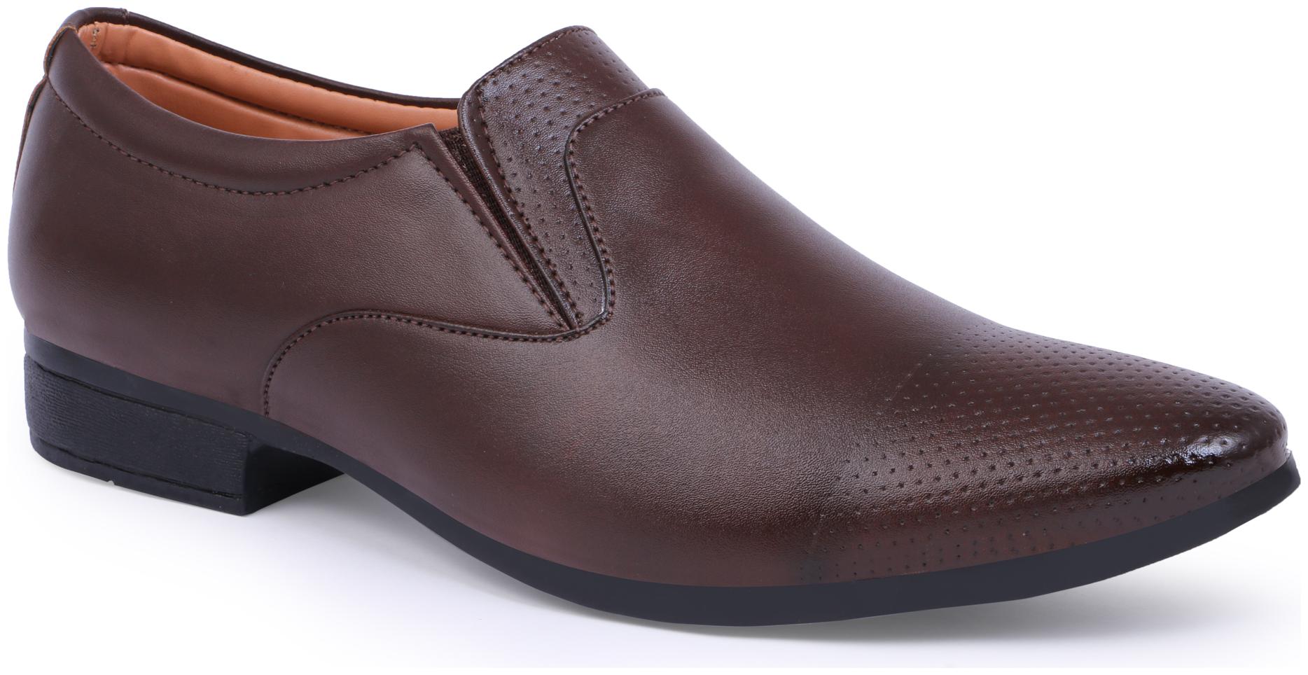 

PERY-PAO Brown Slip-on Shoes