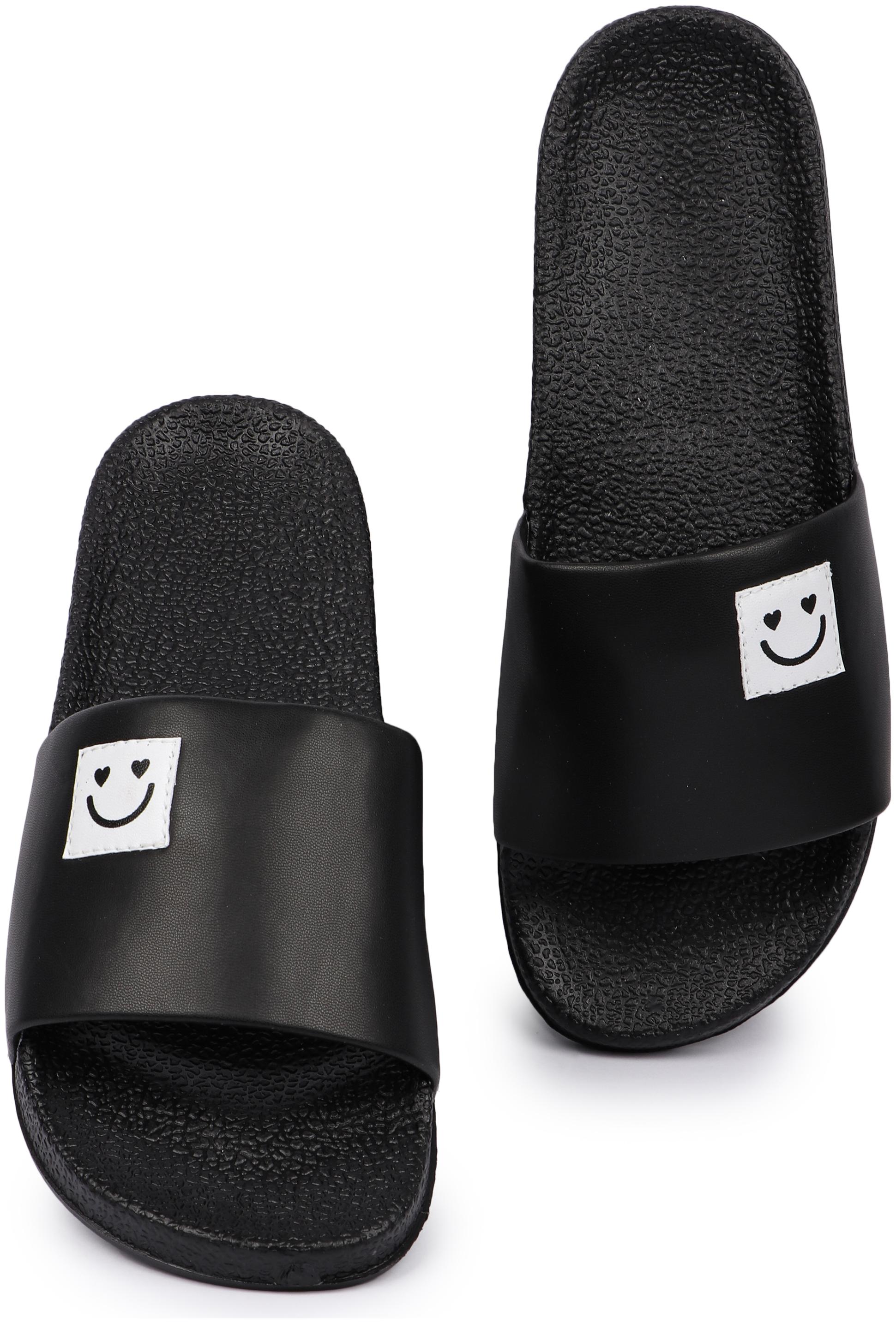 

PERY-PAO Men Black Sliders - 1 Pair