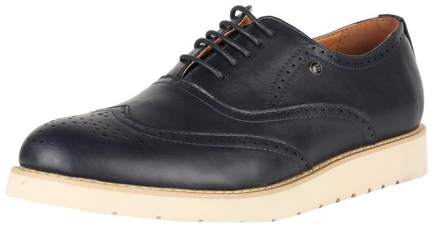 

Peter England PFFL31798025 Men Black Sneakers