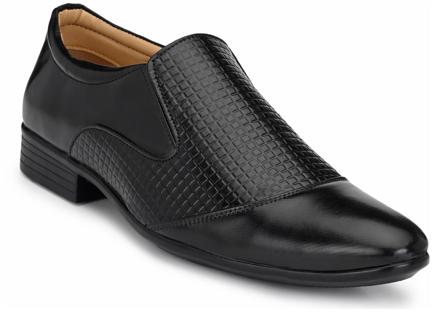 

Prolific Men Black Slip-On Formal Shoes