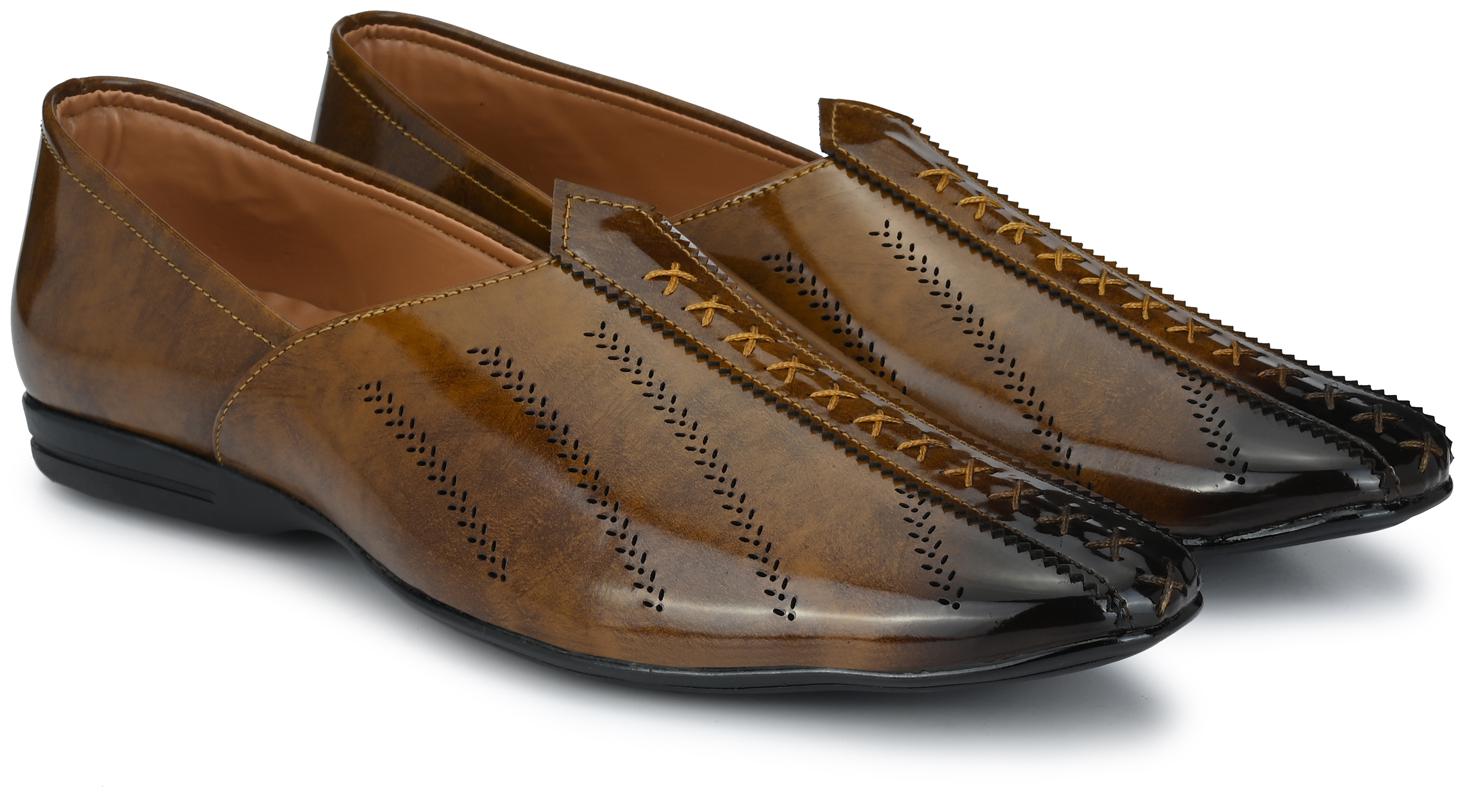 

Prolific Men Casual Ethnic Mojaris Jutis